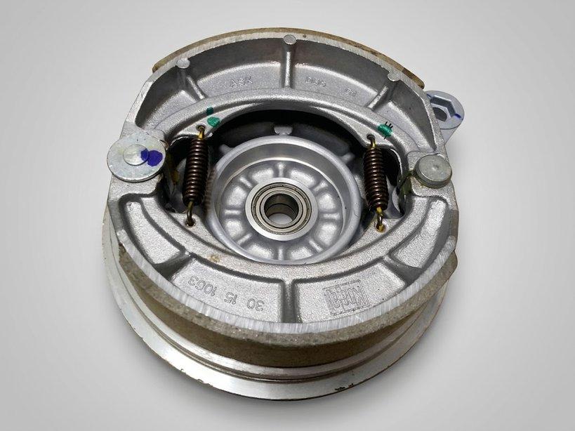 REVE=Rear Brake Panel Comp.=BM100KS